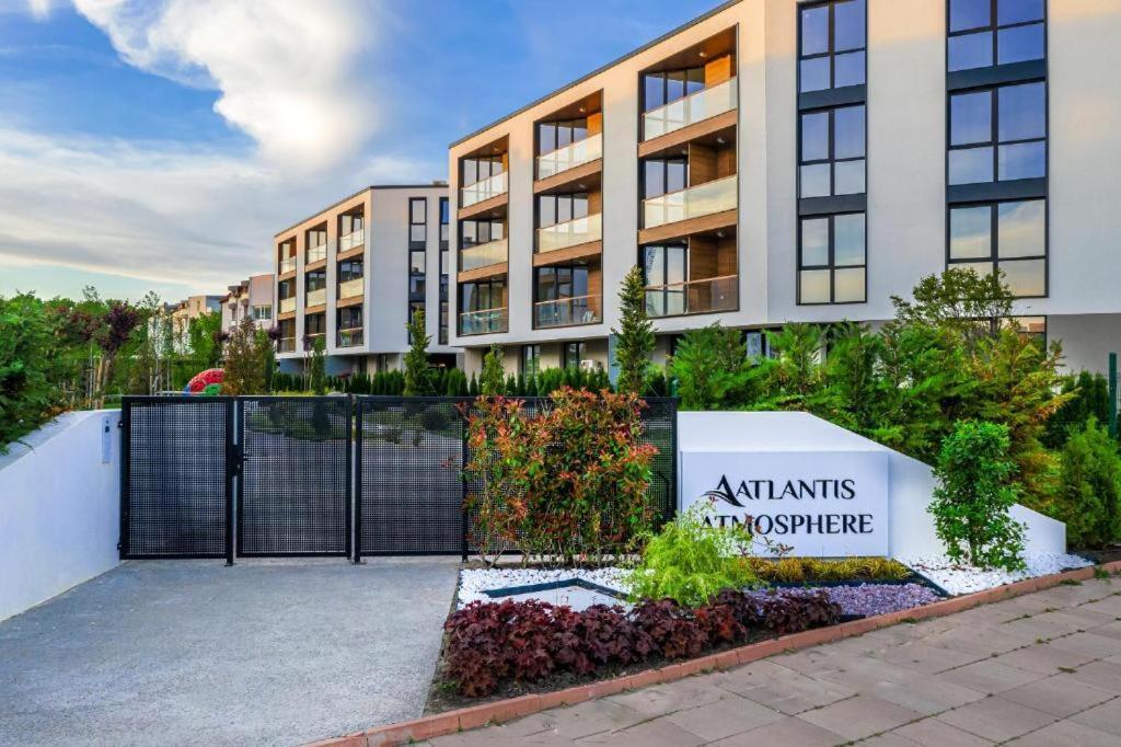 Atlantis Atmosphere Apartment Burgas Exteriör bild