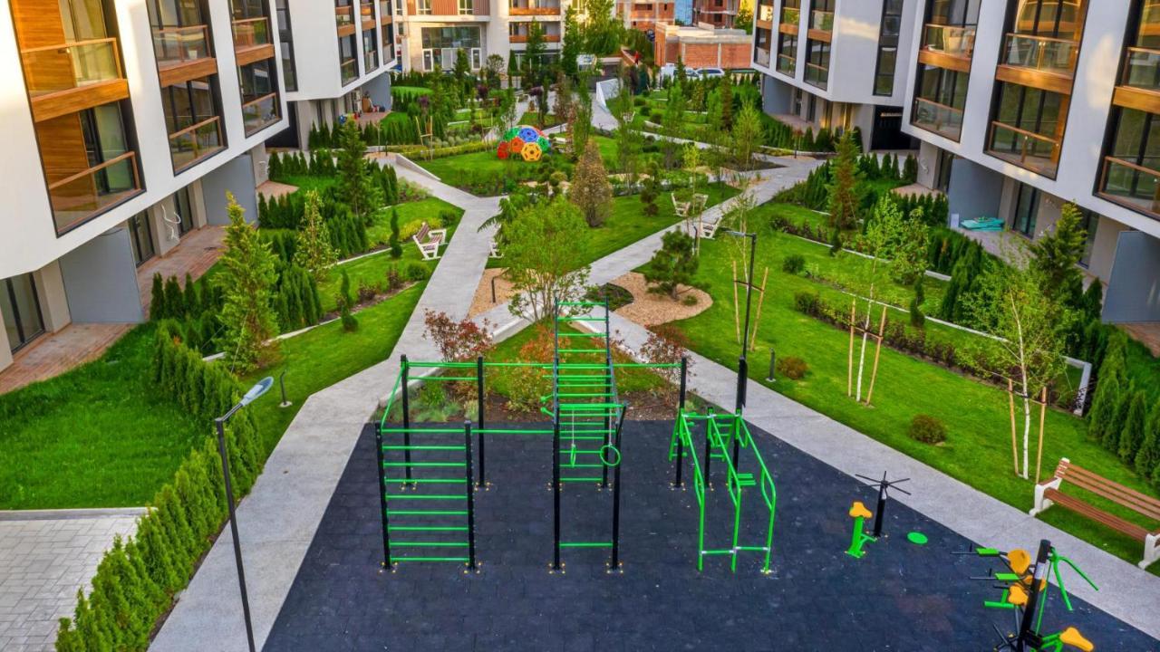 Atlantis Atmosphere Apartment Burgas Exteriör bild